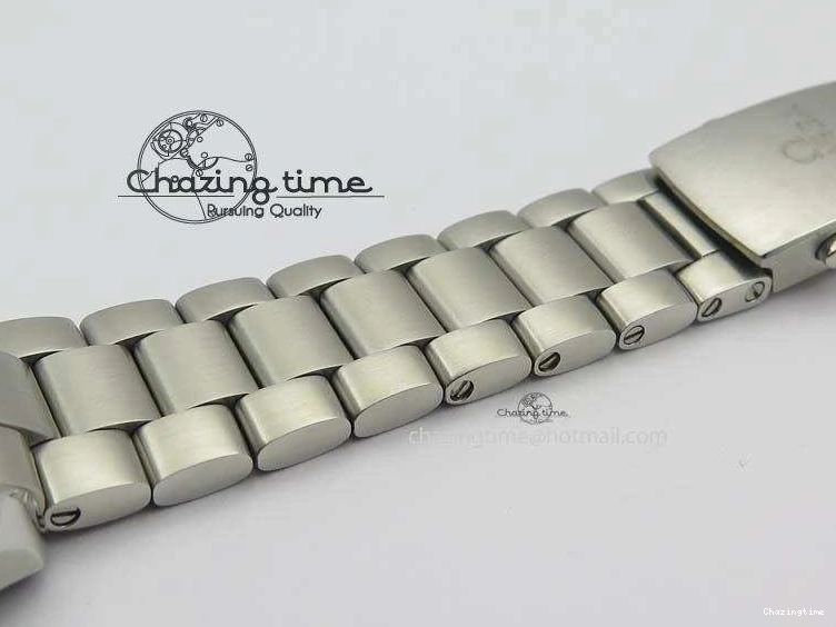 0404 Trendy 2016 Planet Ocean 43.5mm SS V6F Best Edition Black Dial On SS Bracelet A 8210